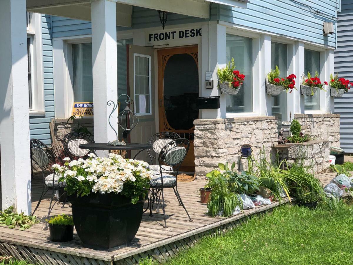 The Bobcaygeon Inn Exterior foto